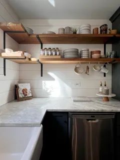 $785,000 | 212 Washington Street, Barrington, IL 60010