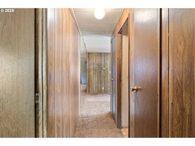 $574,900 | 4980 Foothill Boulevard, Grants Pass, OR 97526