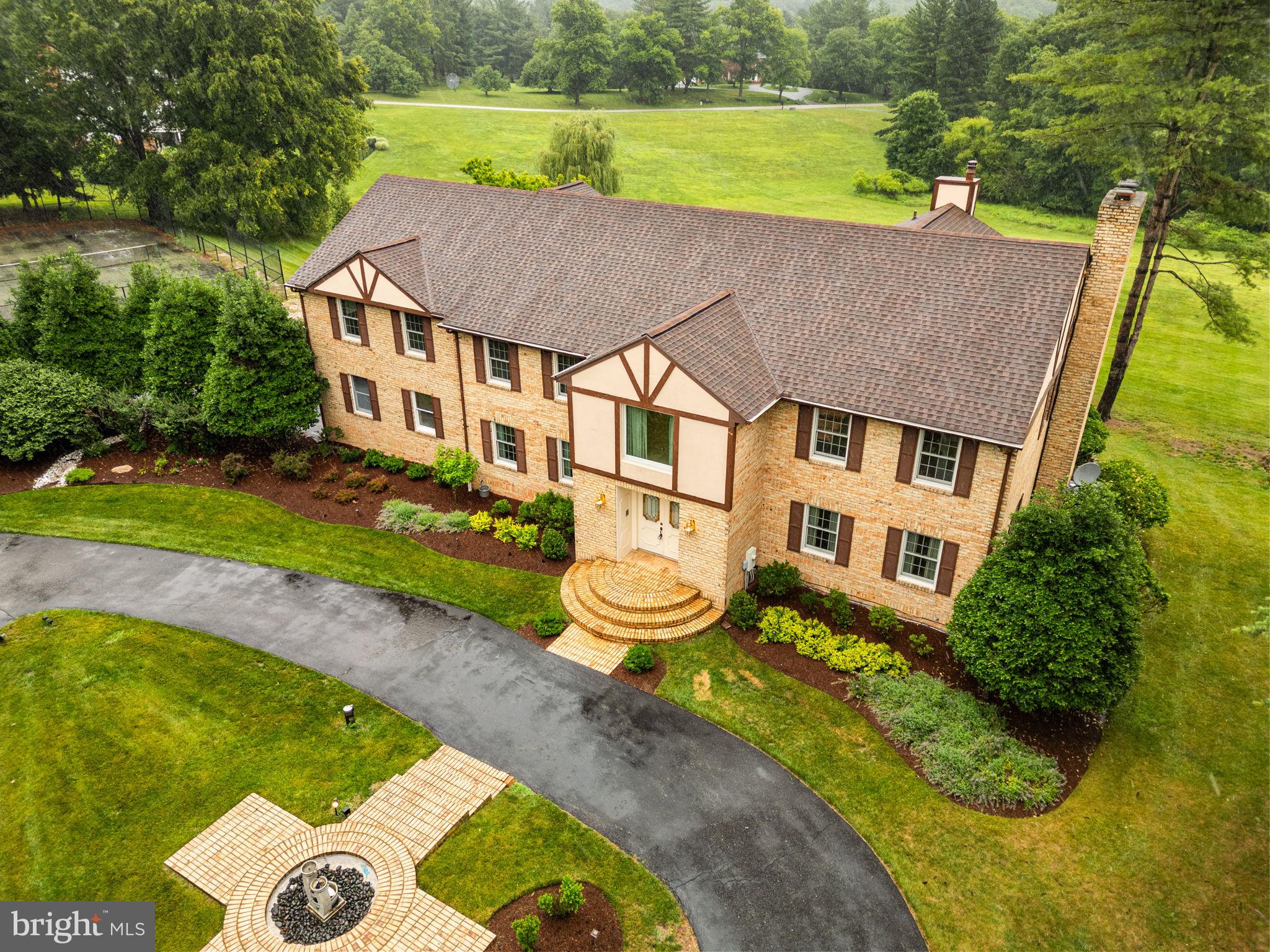 11706 Farside Road Ellicott City, MD 21042 - Photo 5 of 55