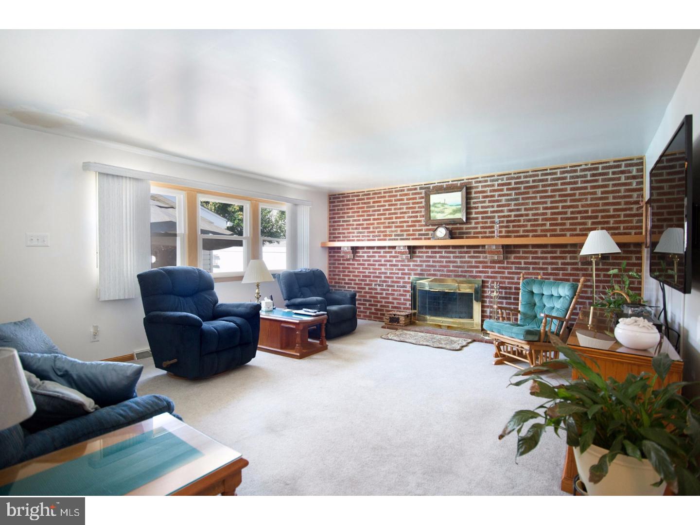 8 Stonebridge Road Cherry Hill, NJ 08003 - Photo 12 of 25 Gallery Image 12