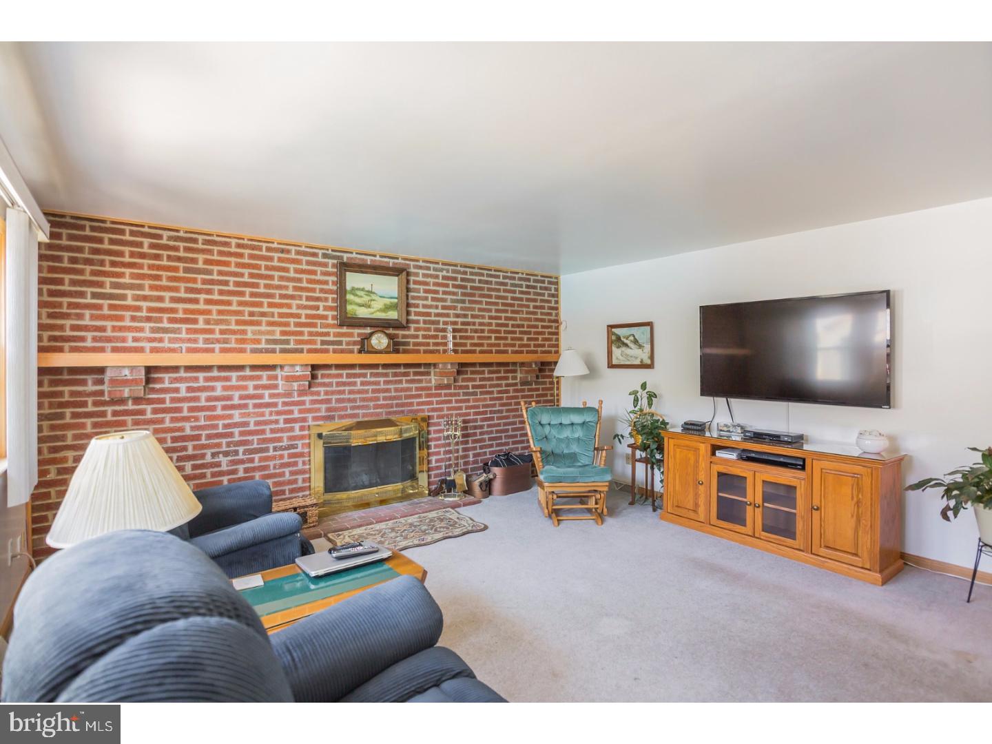 8 Stonebridge Road Cherry Hill, NJ 08003 - Photo 14 of 25 Gallery Image 14