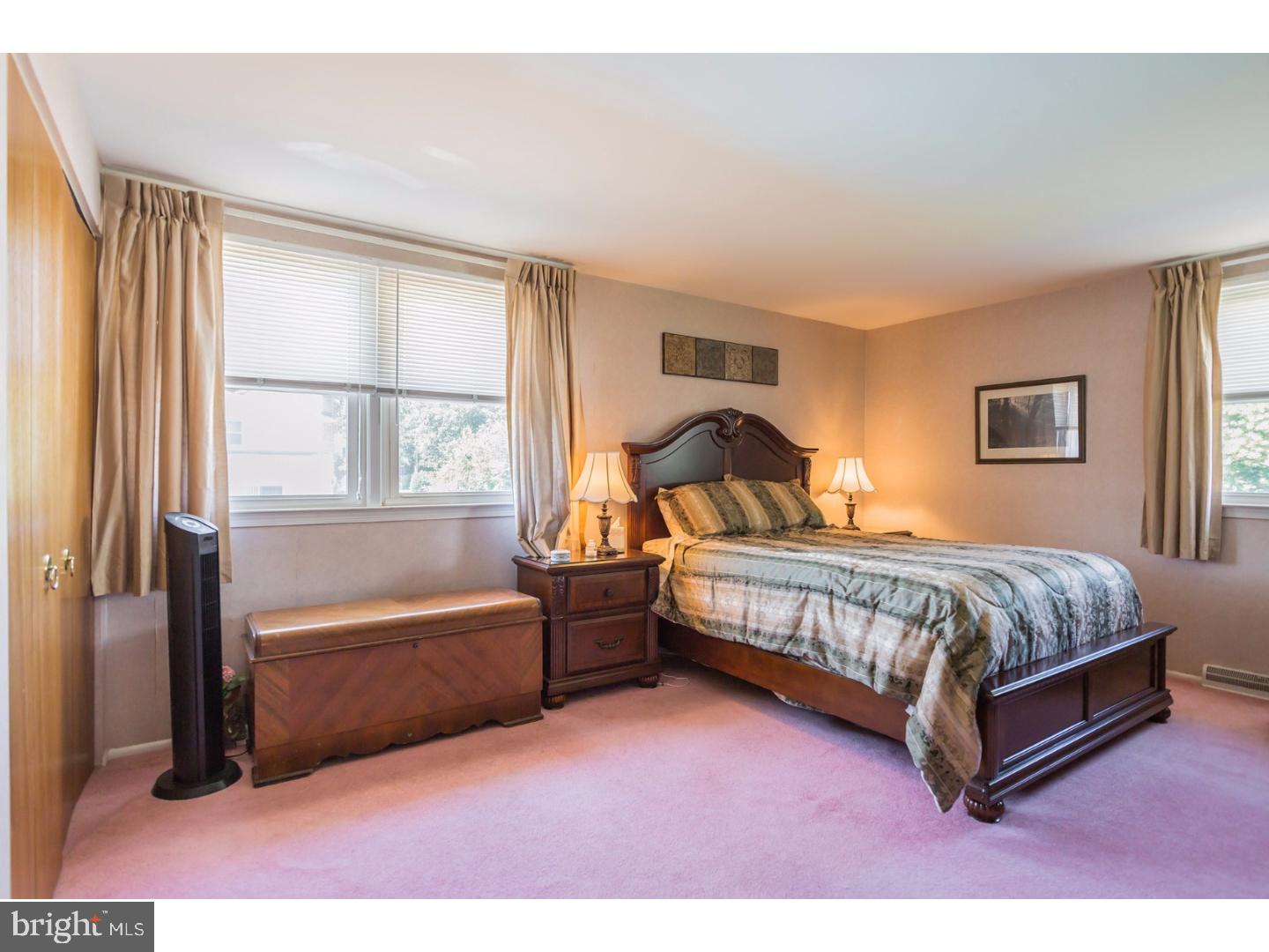 8 Stonebridge Road Cherry Hill, NJ 08003 - Photo 19 of 25 Gallery Image 19