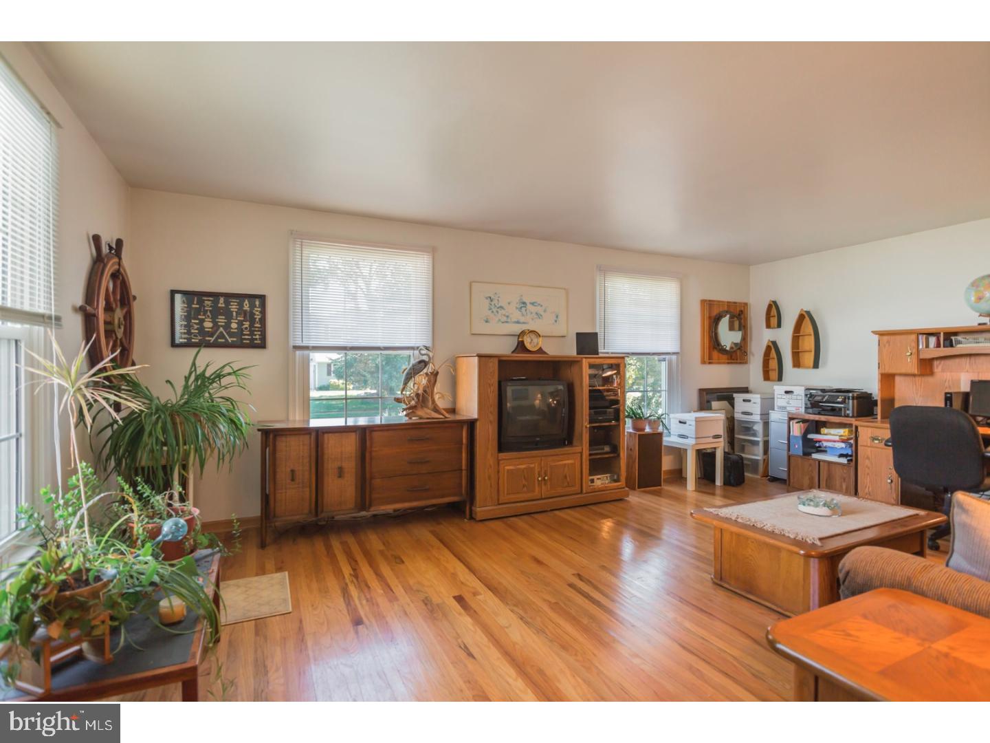 8 Stonebridge Road Cherry Hill, NJ 08003 - Photo 23 of 25 Gallery Image 23