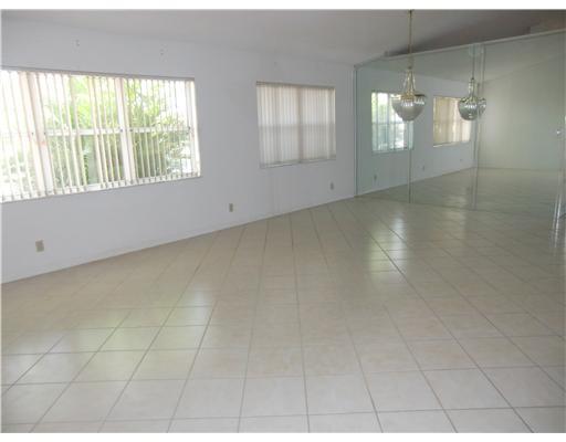 11124 180th Court South Boca Raton, FL 33498 - Photo 12 of 14 Additional Photo