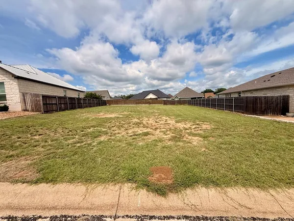 $135,000 | 242 Dudley Way, Unit 119, Fredericksburg, TX 78624