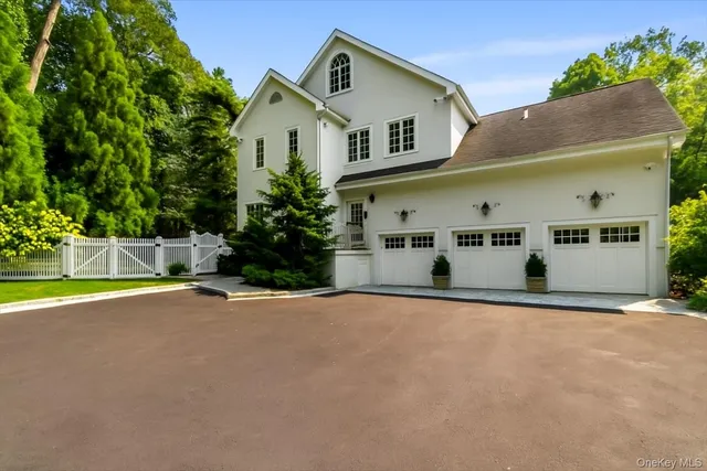 $2,699,000 | 19 Kingdom Ridge Road, Bedford, NY 10506