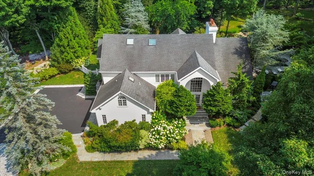 $2,699,000 | 19 Kingdom Ridge Road, Bedford, NY 10506