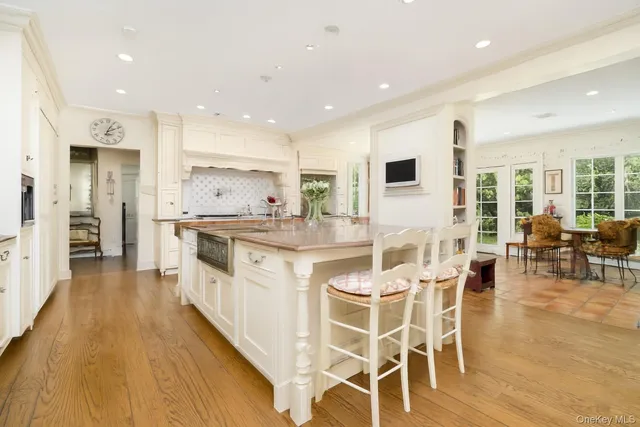 $2,699,000 | 19 Kingdom Ridge Road, Bedford, NY 10506