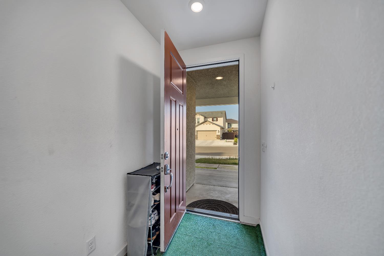 4806 Ariel Street Keyes, CA 95328 - Photo 8 of 42