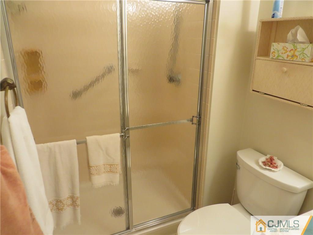 290 B Convent Road Monroe Township, NJ 08831 - Photo 6 of 11 Gallery Image 6