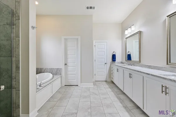 $545,000 | 36291 Belle Savanne Avenue, Geismar, LA 70734