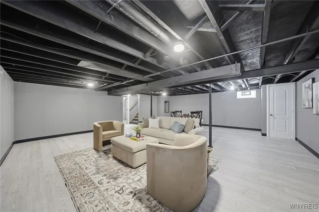 $250,000 | 35 Jasmine Avenue, West Seneca, NY 14224