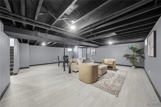 $250,000 | 35 Jasmine Avenue, West Seneca, NY 14224