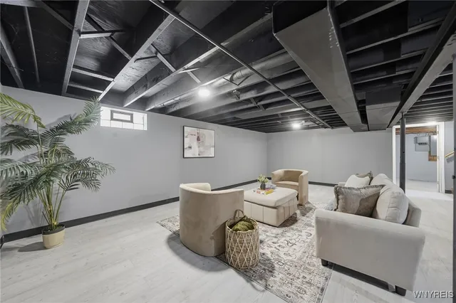 $250,000 | 35 Jasmine Avenue, West Seneca, NY 14224