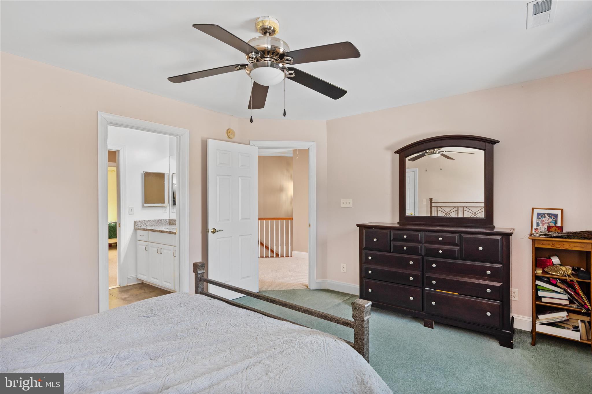 108 Franklin Avenue Berlin, MD 21811 - Photo 39 of 62 a bedroom with a bed and a dresser