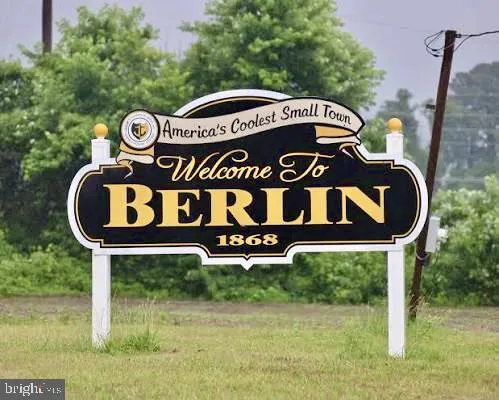 a street sign that is on a pole