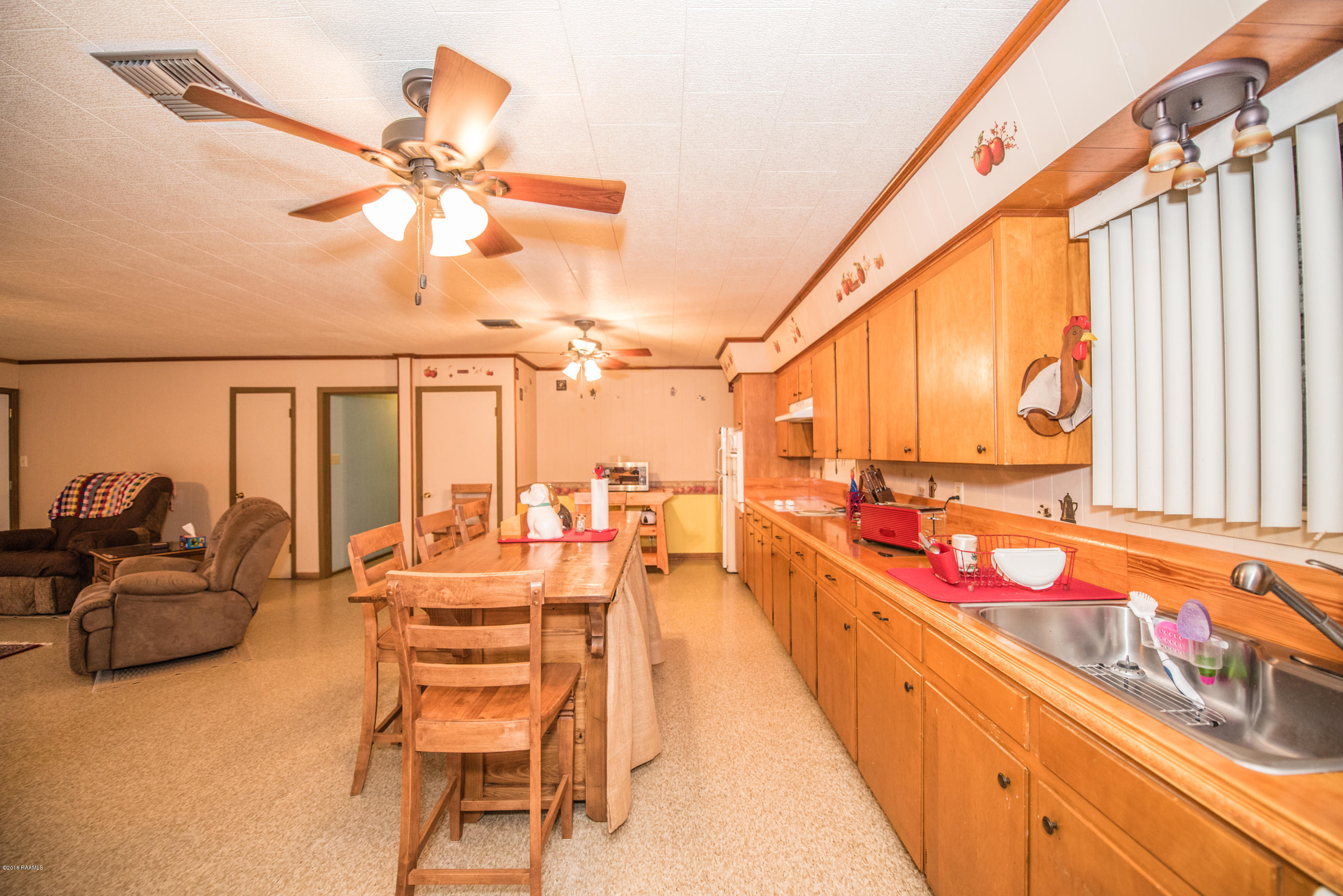 1688 Roberts Cove Road Crowley, LA 70526 - Photo 12 of 20