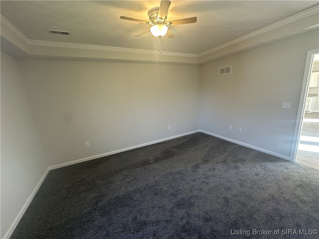 8050 Hudson Lane Georgetown, IN 47122 - Photo 7 of 12