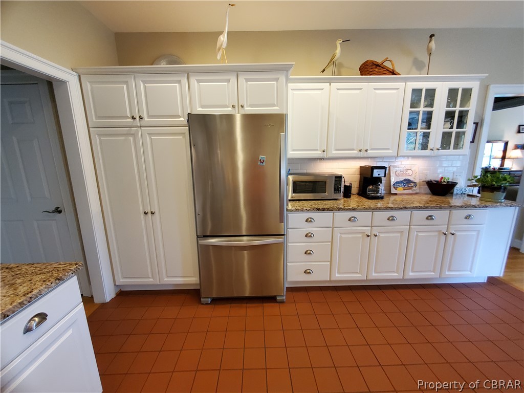 301 Grove Point Road Kilmarnock, VA 22482 - Photo 20 of 50
