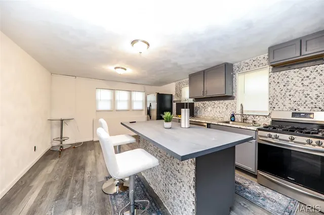 $179,000 | 226 North 8th Street, Belleville, IL 62220