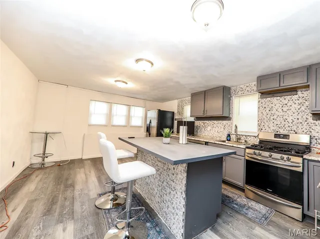 $179,000 | 226 North 8th Street, Belleville, IL 62220