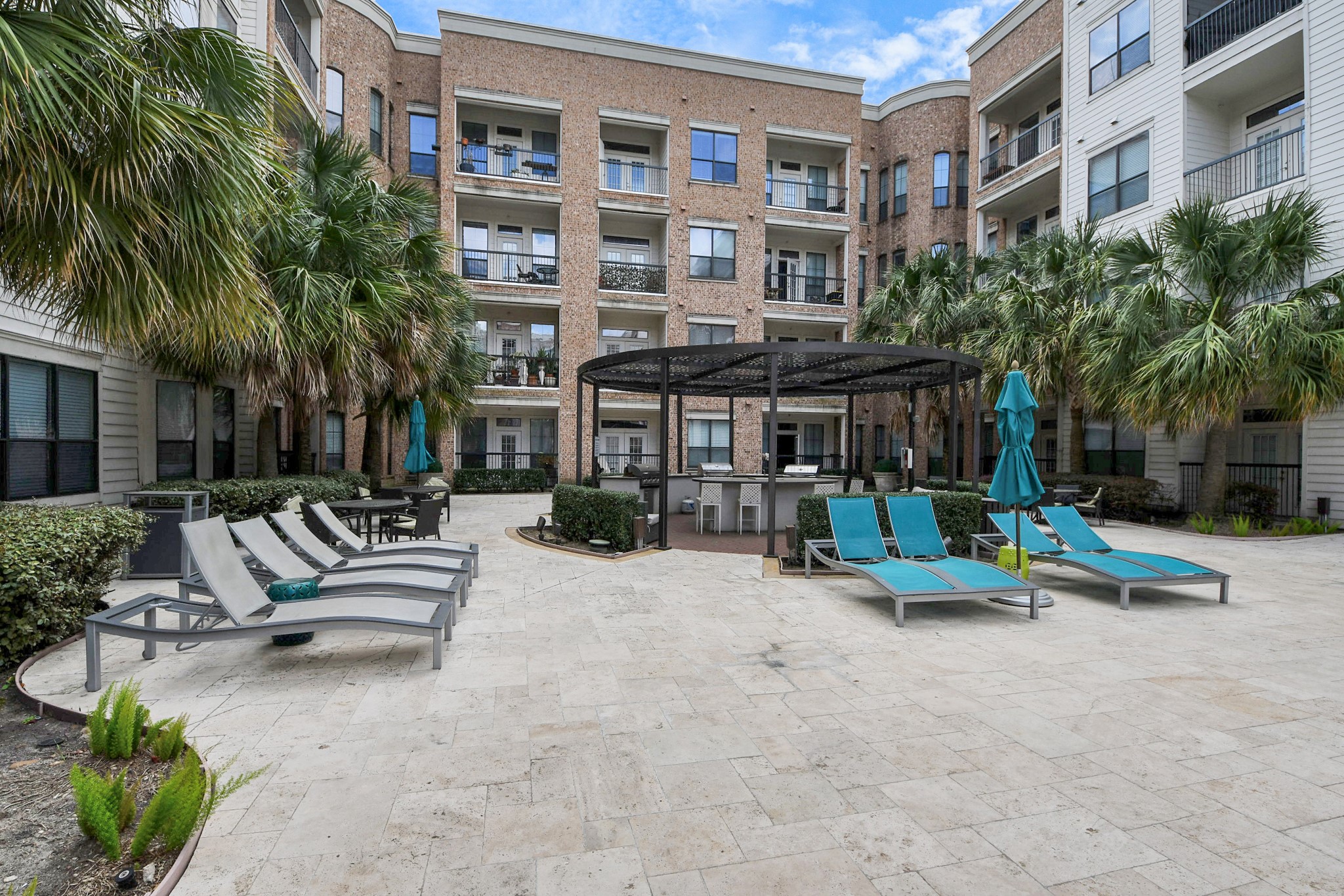 6363 San Felipe Street, Unit 562 Houston, TX 77057 - Photo 35 of 43 a view of outdoor space yard and patio
