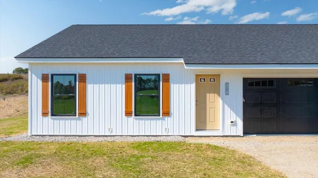 $299,900 | 3 Freedom Farm Road, Unit 3, Auburn, ME 04210