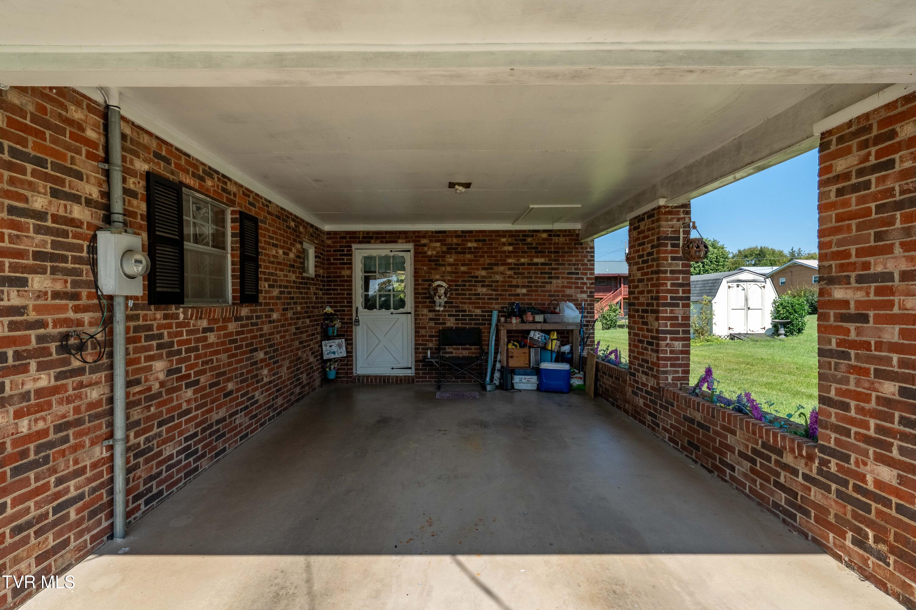 71 Goddard Drive Greeneville, TN 37745 - Photo 11 of 53 71 Goddard Dr (8 of 56)