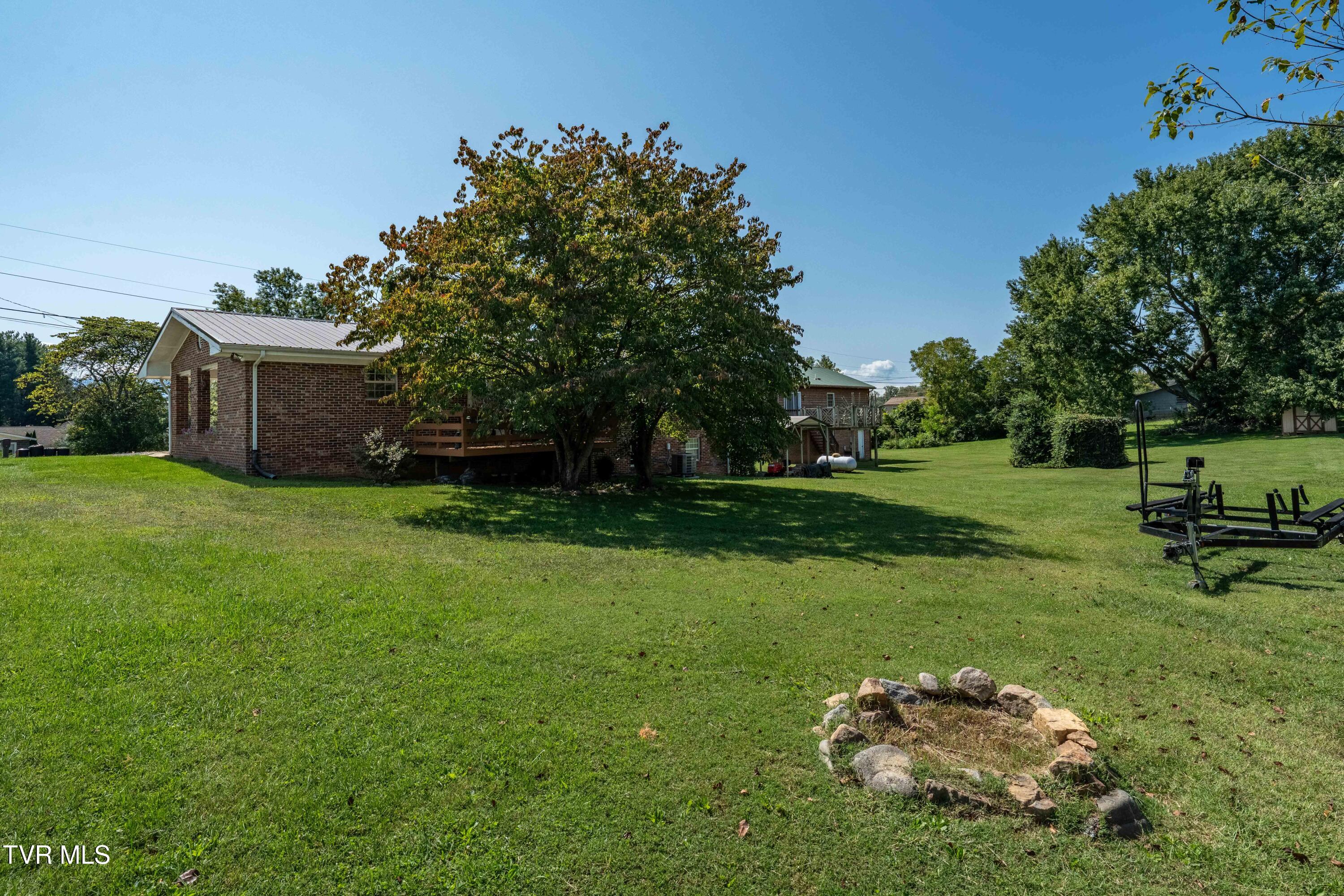 71 Goddard Drive Greeneville, TN 37745 - Photo 21 of 53 71 Goddard Dr (18 of 56)