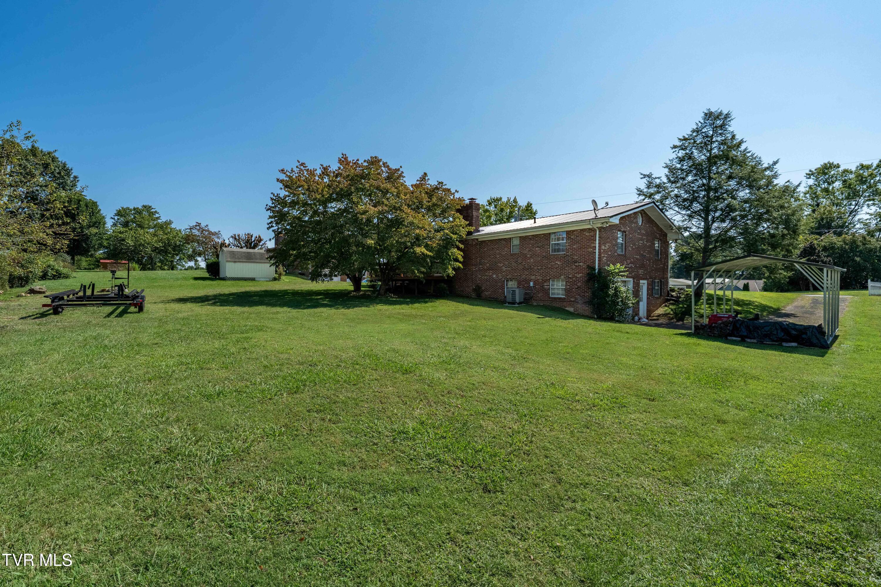 71 Goddard Drive Greeneville, TN 37745 - Photo 23 of 53 71 Goddard Dr (20 of 56)