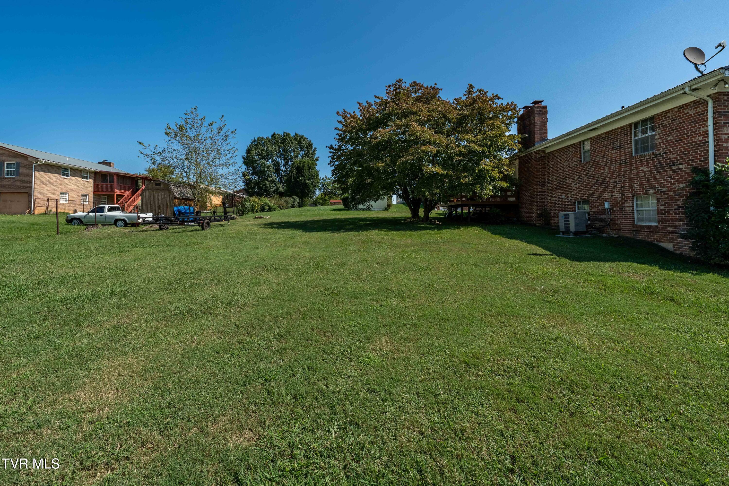 71 Goddard Drive Greeneville, TN 37745 - Photo 24 of 53 71 Goddard Dr (21 of 56)