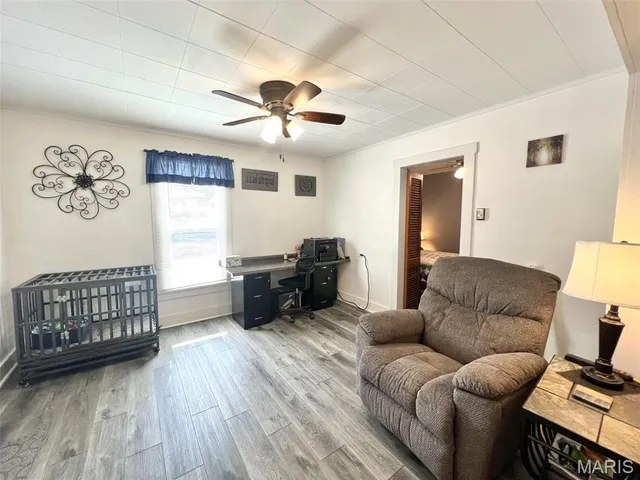 $57,800 | 413 West Seward Street, Hillsboro, IL 62049