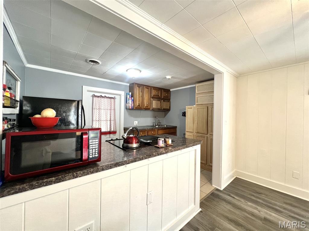 413 West Seward Street Hillsboro, IL 62049 - Photo 8 of 21