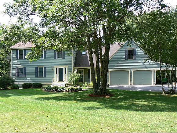 26 Seaverns Bridge Road Merrimack, NH 03054 - Photo 1 of 1