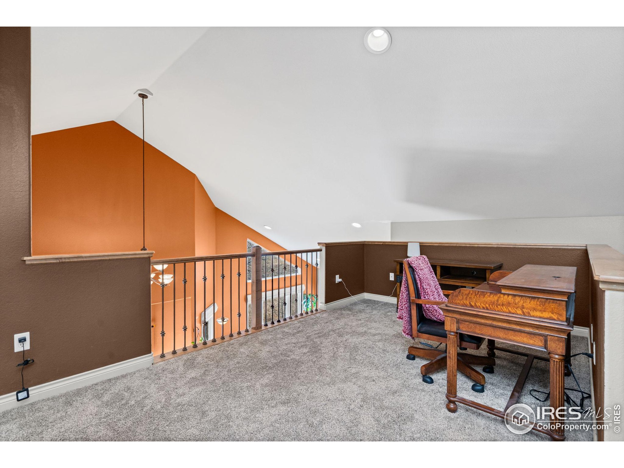 621 Roma Valley Drive Fort Collins, CO 80525 - Photo 29 of 50 a view of a hallway with front door