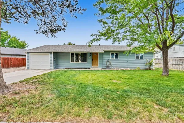 $350,000 | 8 Canyon Drive, Middleton, ID 83644