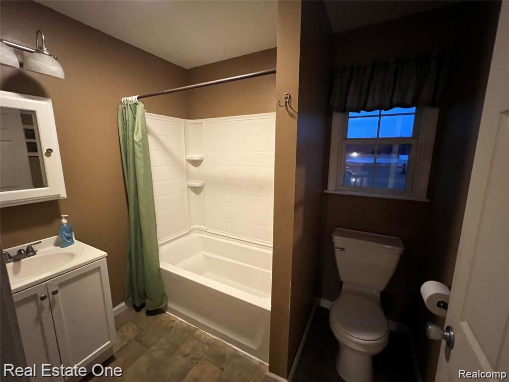 410 East Castle Road Fostoria, MI 48435 - Photo 22 of 26