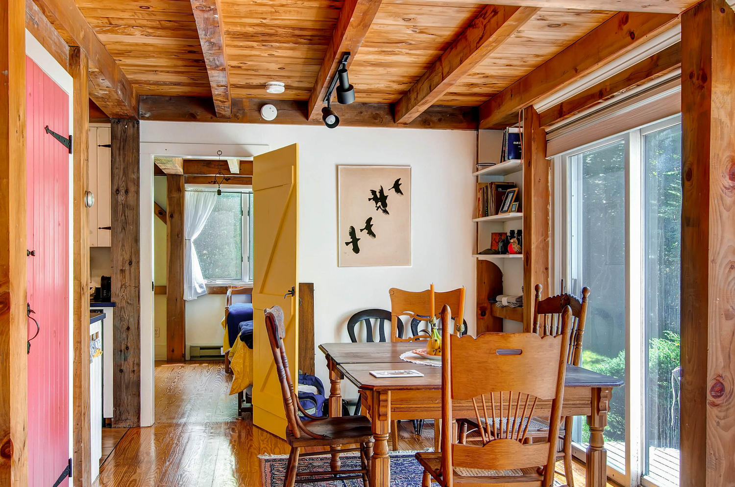 1 Old North Road Chilmark, MA 02535 - Photo 18 of 35 dining area