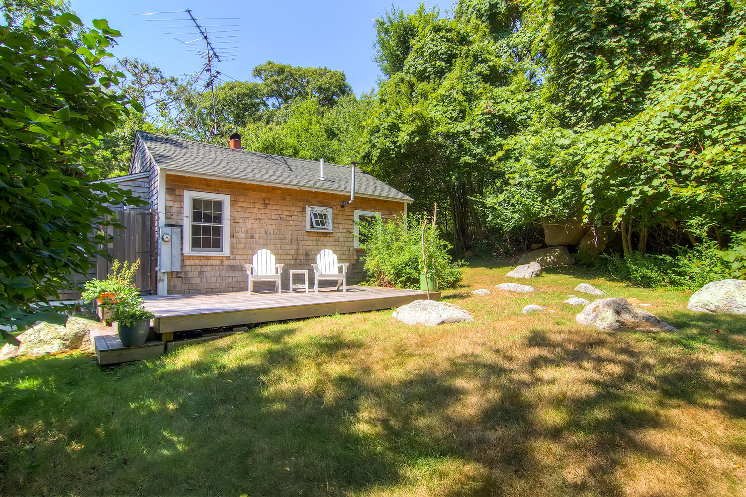 1 Old North Road Chilmark, MA 02535 - Photo 24 of 35 guest cottage