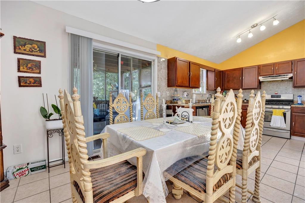 2246 Hampton Drive Decatur, GA 30035 - Photo 17 of 33