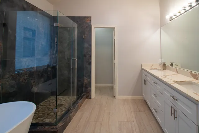 $2,375 | 2111 Grovewood Park, Conroe, TX 77385