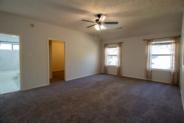 $2,375 | 2111 Grovewood Park, Conroe, TX 77385