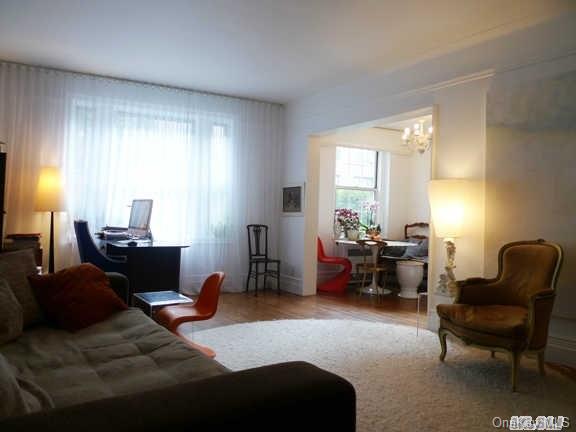 110-07 73rd Road, Unit 2H Queens, NY 11375 - Photo 1 of 6 Gallery Image 1