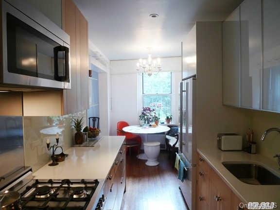 110-07 73rd Road, Unit 2H Queens, NY 11375 - Photo 2 of 6 Gallery Image 2