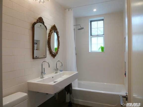 110-07 73rd Road, Unit 2H Queens, NY 11375 - Photo 3 of 6 Gallery Image 3