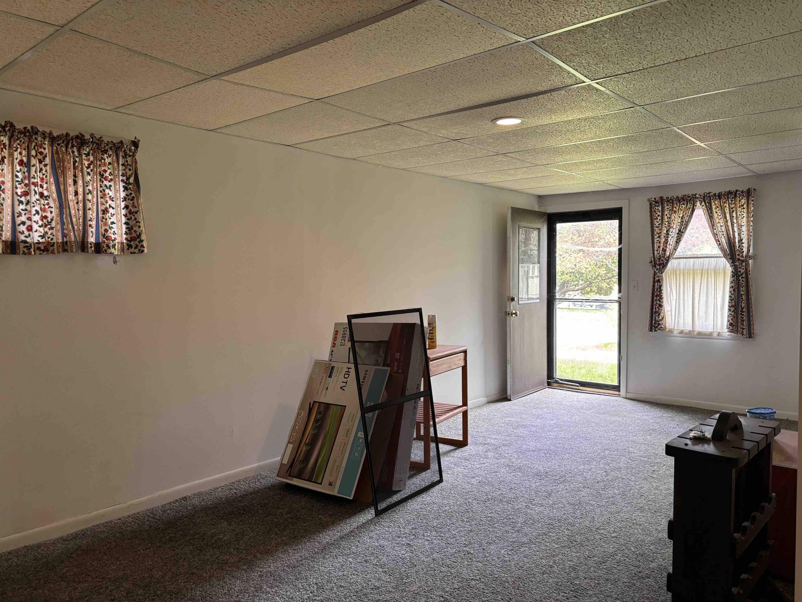 34 Floyd Avenue, Unit 24 Lebanon, NH 03784 - Photo 44 of 58