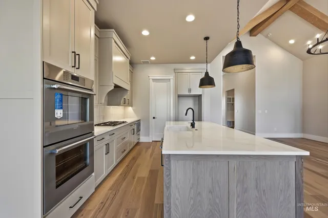 $679,777 | 1048 East Escalation Street, Meridian, ID 83642