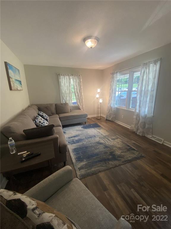 409 3rd St Place Southwest Conover, NC 28613 - Photo 15 of 34 Gallery Image 15