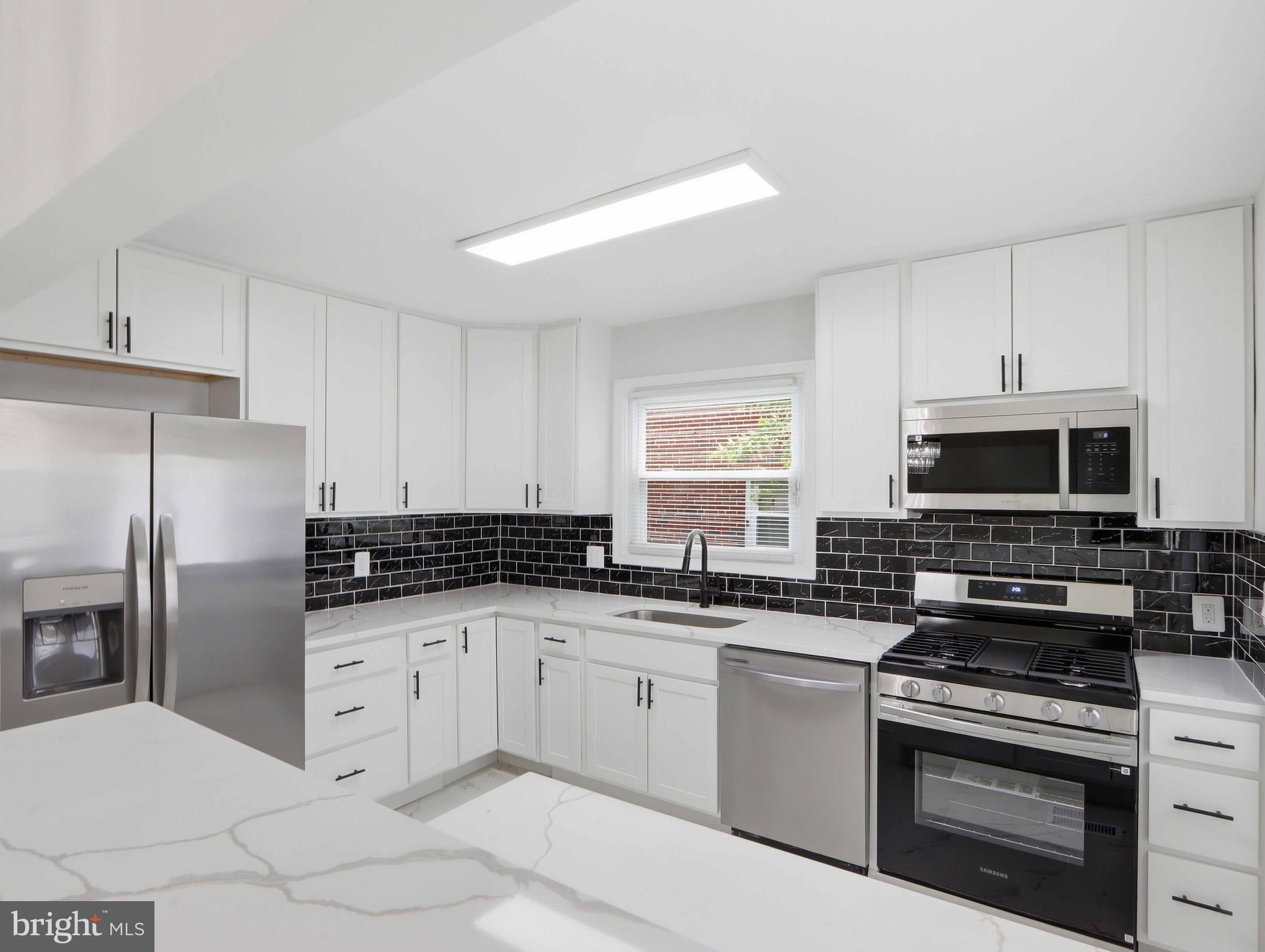 106 Kinship Road Dundalk, MD 21222 - Photo 14 of 43