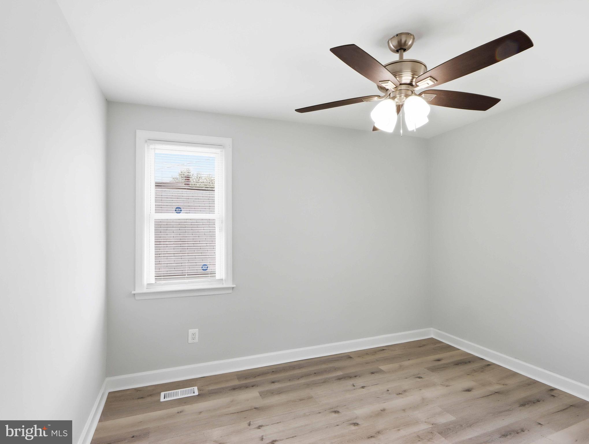 106 Kinship Road Dundalk, MD 21222 - Photo 17 of 43